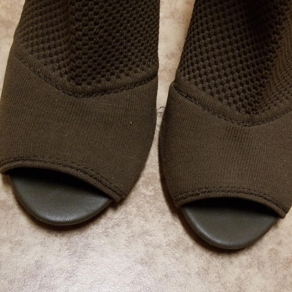 Express open toe booties - Picture 3 of 4